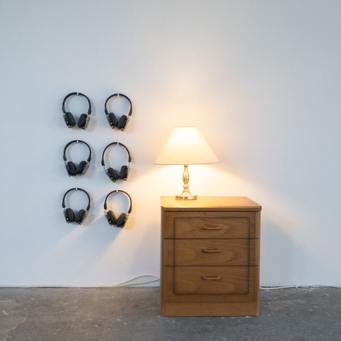 Lyna Beggah, Keffel el babe – (ferme la porte), 2022, travail de Bachelor
Photo: Laura Morier-Genoud / EDHEA