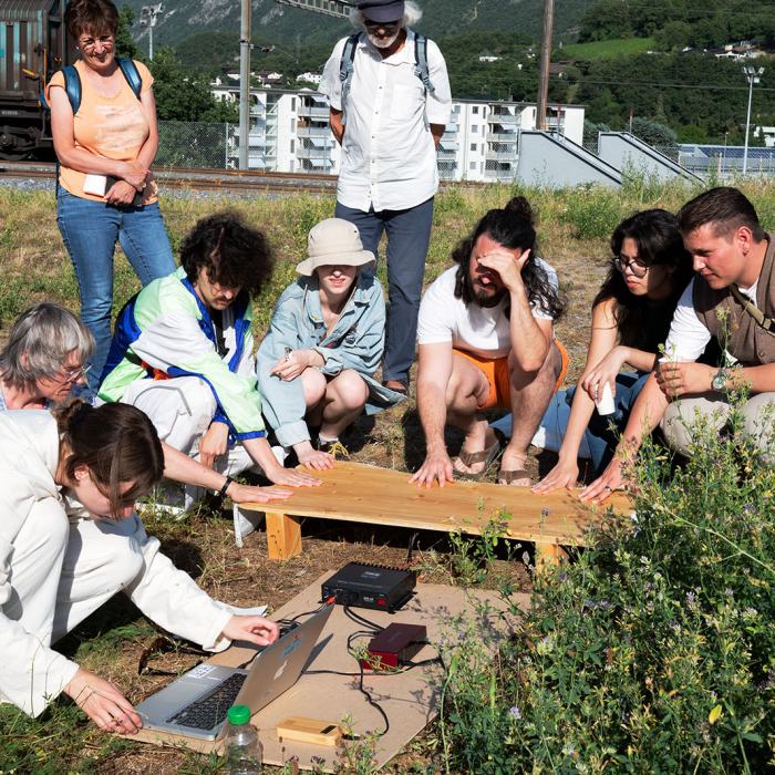 Amina Jendly, Vibrating-with, to the Planthroposcene, 2023, travail de Bachelor
Photo: Fi'Ni Studio  / EDHEA