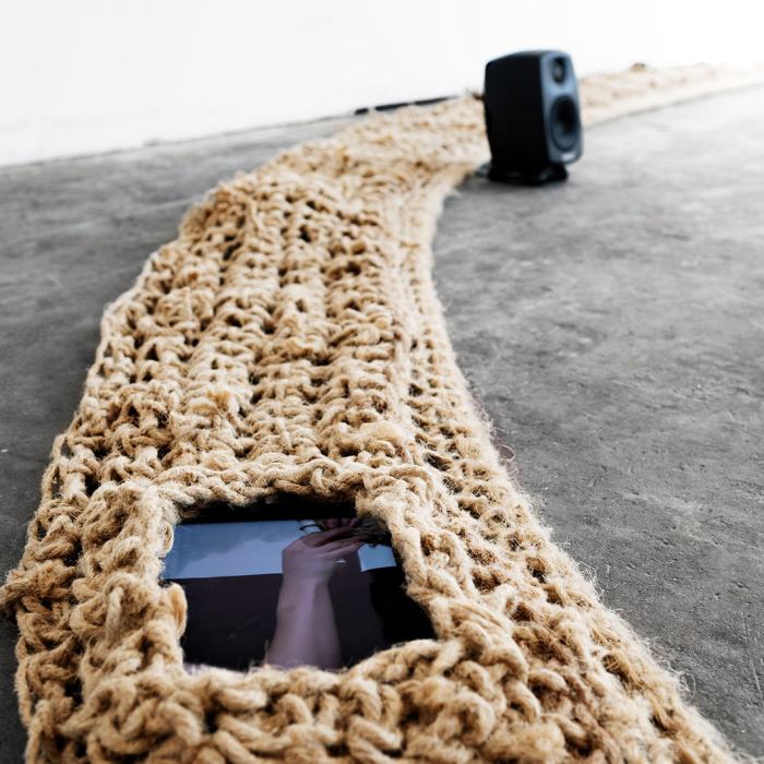 Léa Breitschmid, En boucle, 2023, travail de Bachelor
Photo: Fi'Ni Studio  / EDHEA