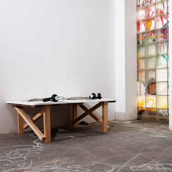 Almendra Otta Ugarte, Love, labour, time… Strike! / Lying River / Quisiera Quererte & three playlists about rivers, the sea and dancing, 2023, travail de Master
Photo: Fi'Ni Studio  / EDHEA