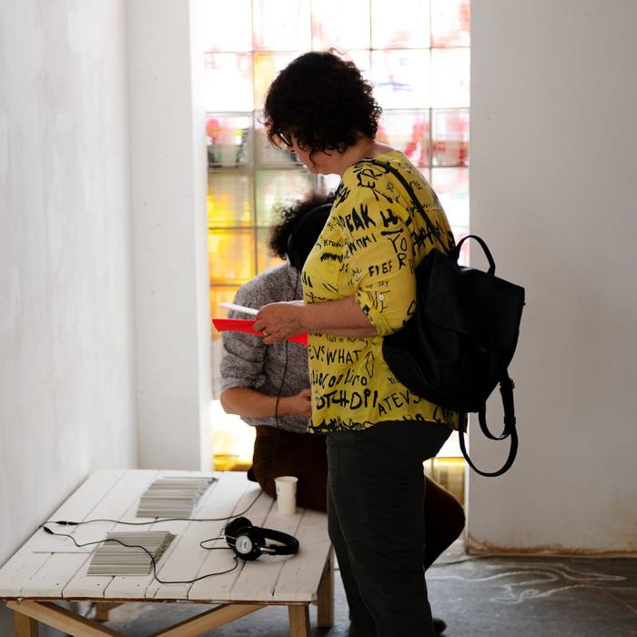 Almendra Otta Ugarte, Love, labour, time… Strike! / Lying River / Quisiera Quererte & three playlists about rivers, the sea and dancing, 2023, travail de Master
Photo: Fi'Ni Studio  / EDHEA