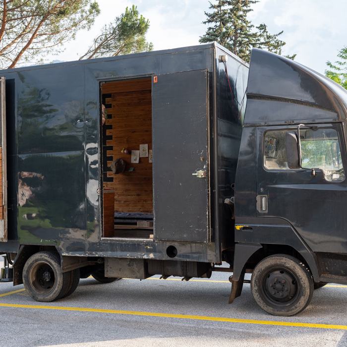 Emy Zara Rouche, Papier, Phare & Museau, travail de Bachelor
Photo: Maurice Eggel  / EDHEA